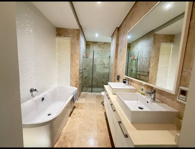3 BEDROOM TOWNHOUSE TO LET IN ZIMBALI ESTATE